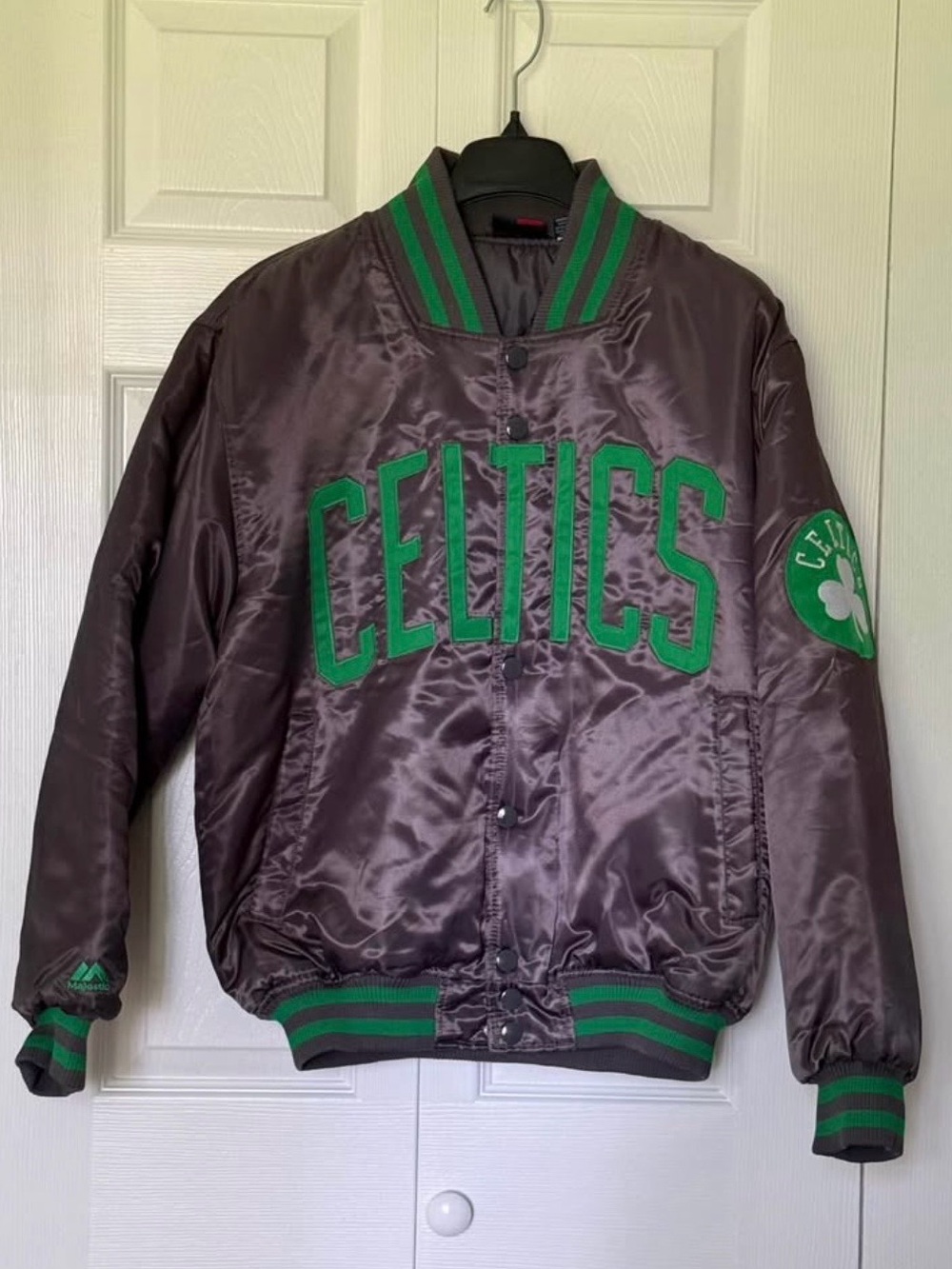Boston Celtics Satin Bomber Gray Majestic Jacket Mens Small NEW Condition